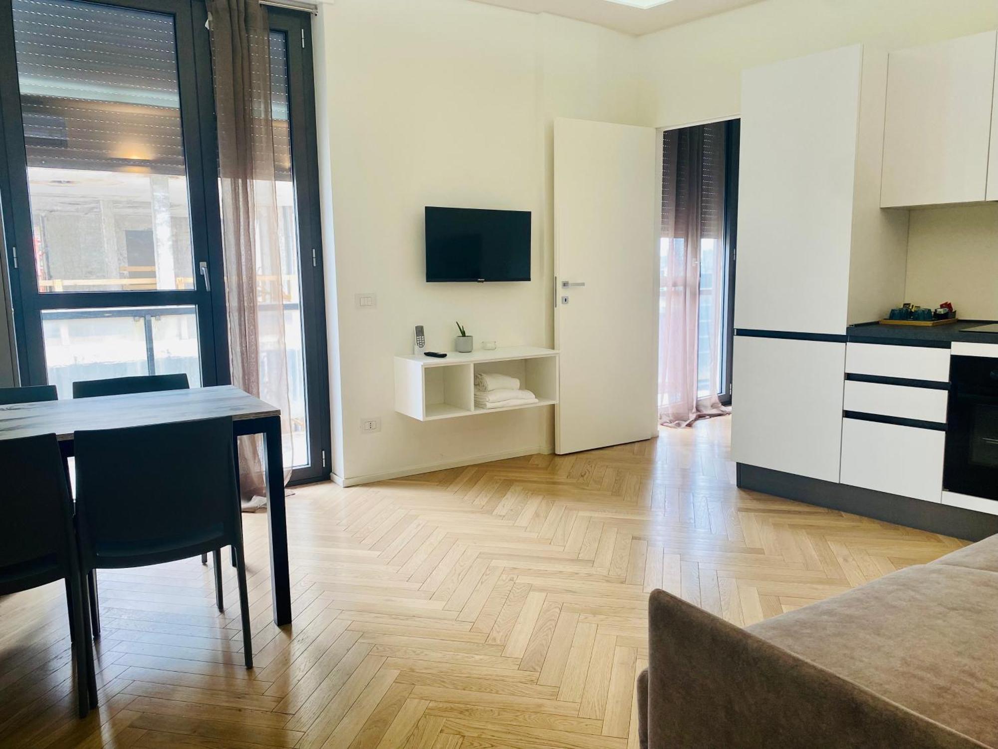 Sky View -Porta Nuova- Appartamento 2 Con Balcone Милано Екстериор снимка